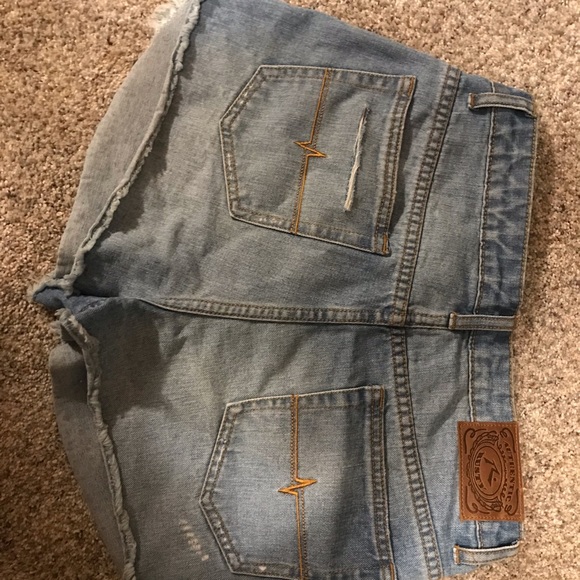 rusty denim shorts - Picture 2 of 2
